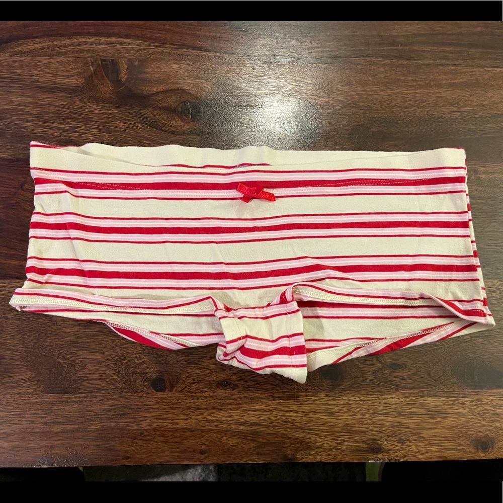 American Eagle Boy Short L